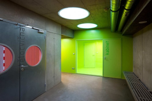 Tenement House / DaM