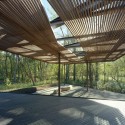 The Ruth Lilly Visitors Pavilion / Marlon Blackwell Architect © Timothy Hursley