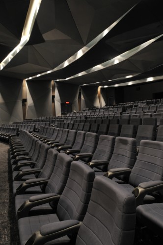 Chettinad Health City Auditorium / Morphogenesis