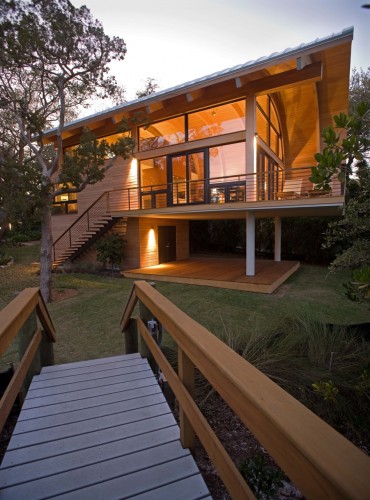 Casey Key Guest House / TOTeMS Architecture