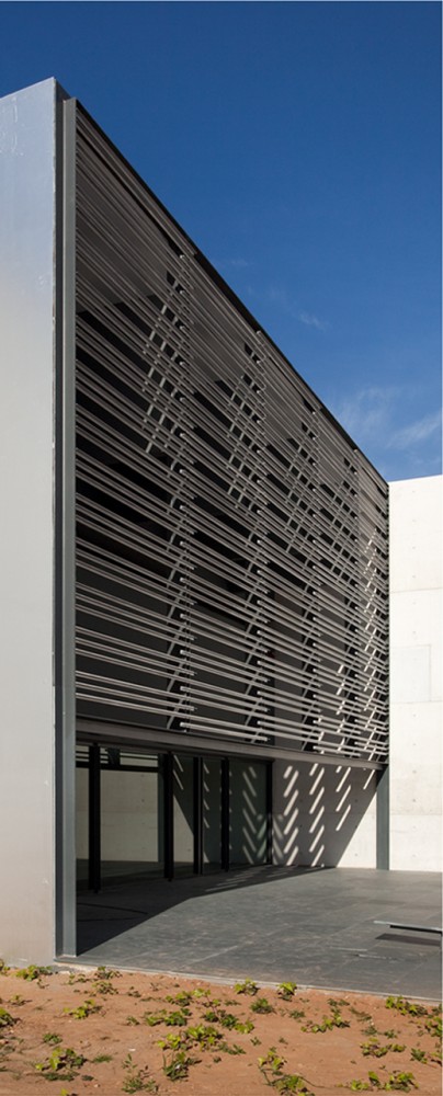 State Reference Center for Mental Care / Peñín Architects