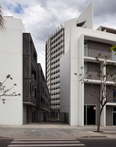 Parc Central Social Housing Building / OAB + Peñín Architects
