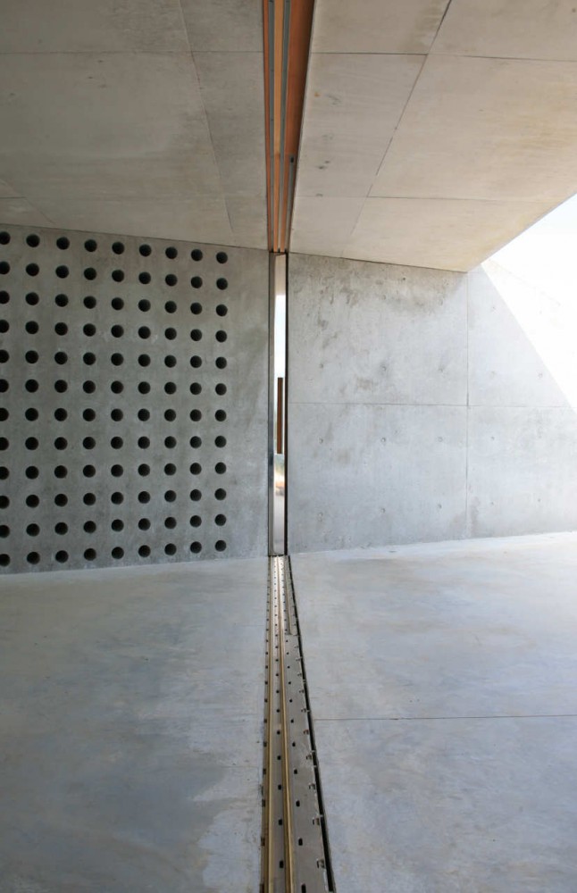 Wiroa Station Wine Cellar / MAP Architects