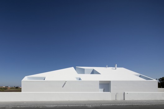 House In Possanco / ARX