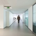 Portugal Telecom Office Building / Oficina Ideias em Linha