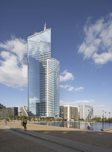 © Courtesy of Kohn Pedersen Fox Associates