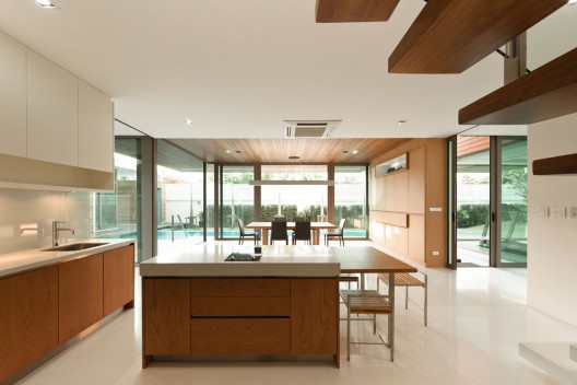 L71 House / OFFICE AT Co.