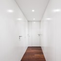 Palma Apartment / Pedra Silva Architects © João Morgado