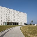 Kanazawa Umimirai Library / Coelacanth K&H Architects © Satoshi Asakawa