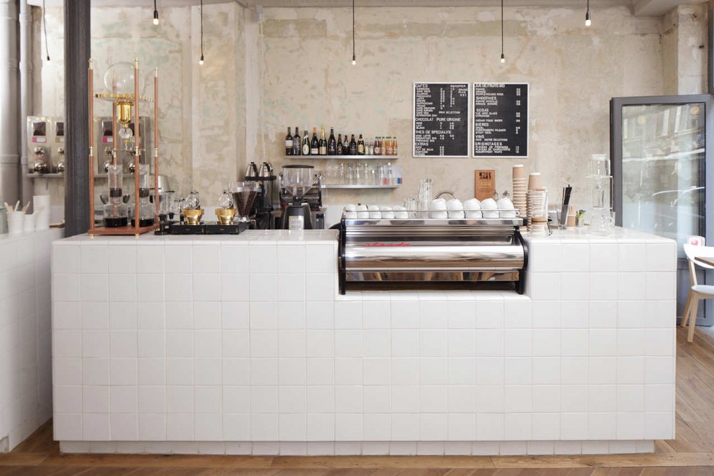 Coutume Café 47 Rue De Babylone / CUT Architectures