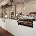 Coutume Café 47 Rue De Babylone / CUT Architectures Coutume Café 47 Rue De Babylone / CUT Architectures © David Foessel