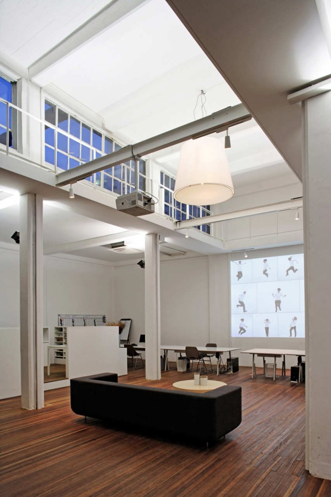 XL+ Office Space / Great City & Architecture