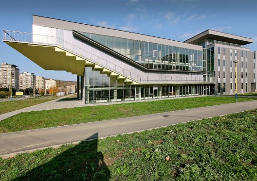 Library Information Centre / KOPA