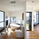 Bryden House / BVN Architecture, Daniel R. Fox Architects