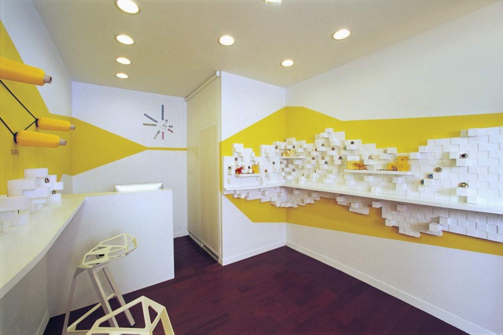 Opus Shop / Paradox Studio