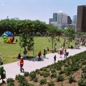 Discovery Green / Hargreaves Associates Discovery Green / Hargreaves Associates Courtesy of Hargreaves Associates