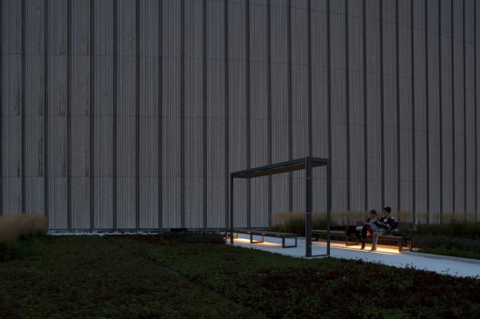 NPS Podium Roof Garden / PLANT Architect