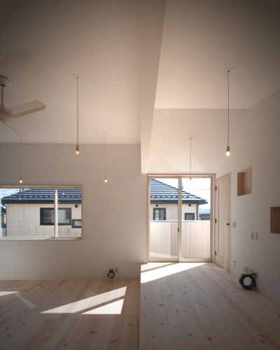 Duplex House in Hiratsuka / LEVEL Architects