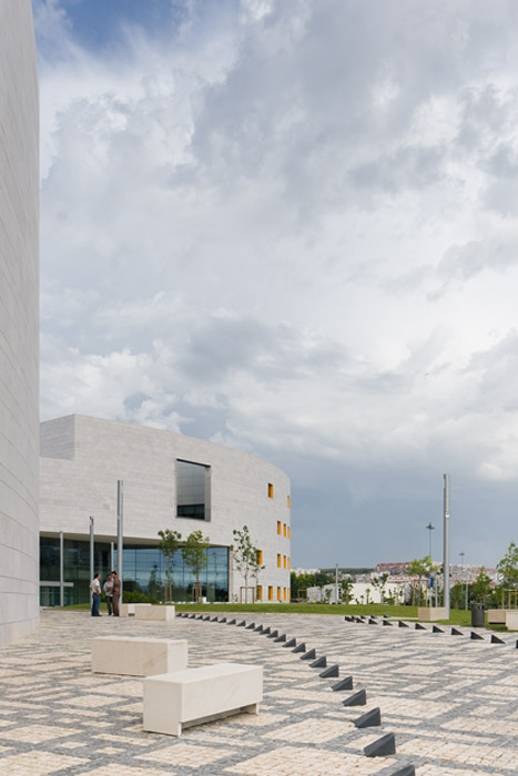 More Photographs of Champalimaud Centre for the Unknown / Charles Correa Associates