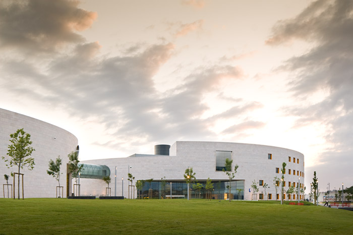 More Photographs of Champalimaud Centre for the Unknown / Charles Correa Associates