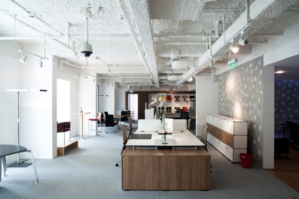 Matsu Flagship Store / EXH Design