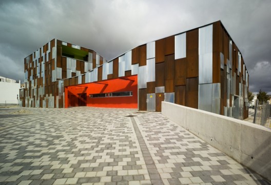 Vélez-Rubio Health Center / Elap Arquitectos