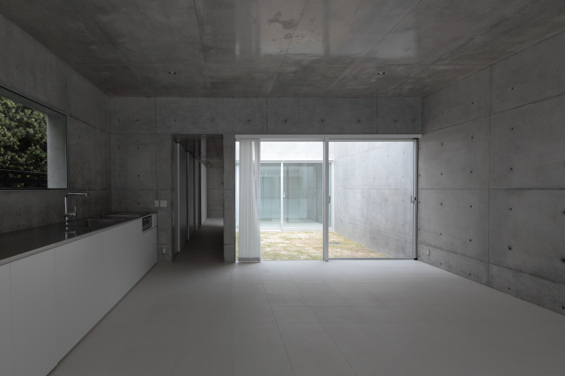House in Ropponmatsu / Kazunori Fujimoto Architect & Associates