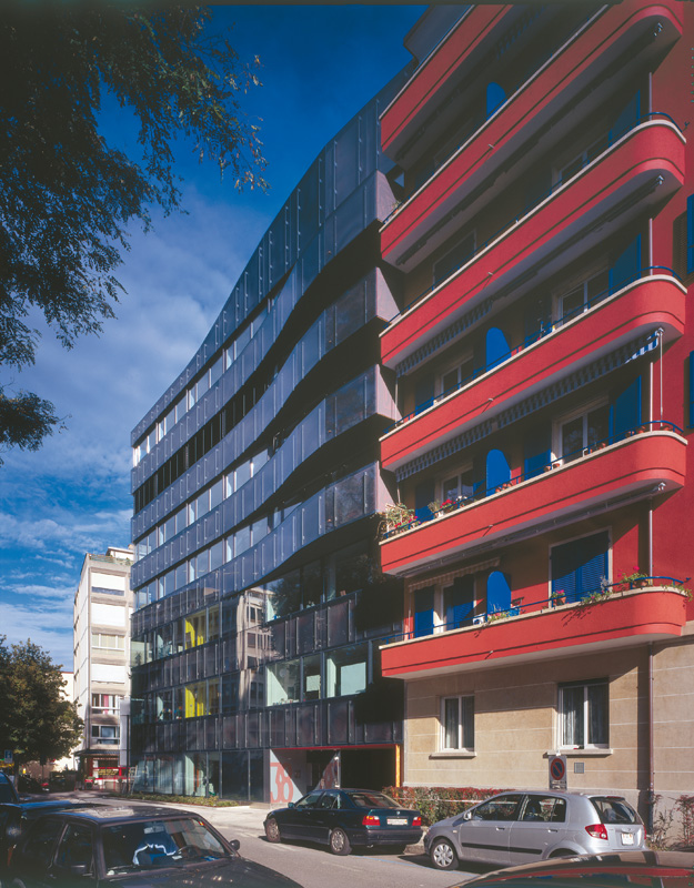 Corner Building / meier + associés architectes