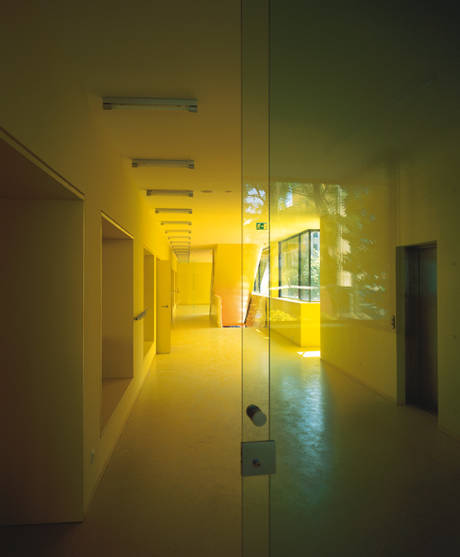 Corner Building / meier + associés architectes