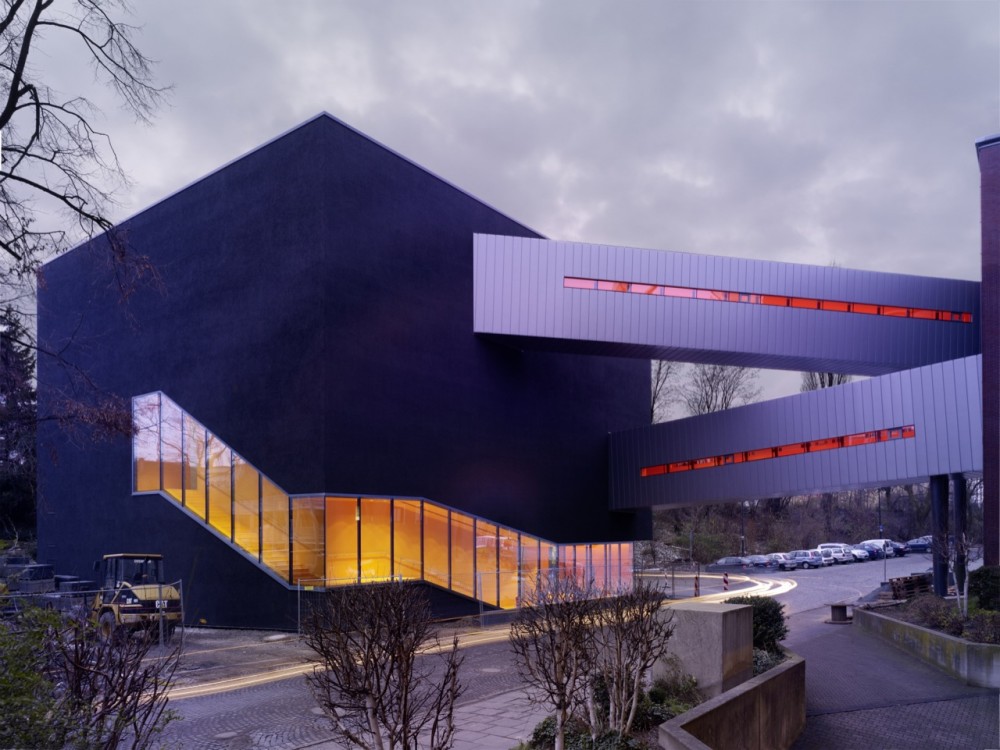 Deutsches Bergbau-Museum / Benthem Crouwel Architekten