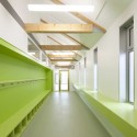 Early Childhood Center / Clermont Architectes