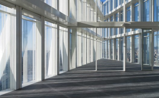 Torre Diagonal Zero Zero / EMBA