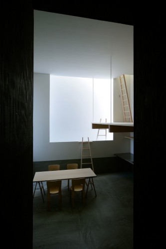Rectangle of Light / Jun Igarashi Architects