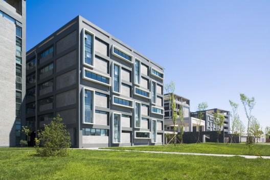 Fine Arts School / Synarchitects