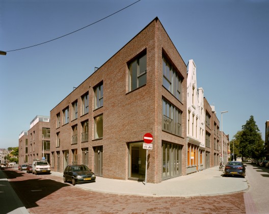 Rotterdam Historic Housing Project / Sputnik