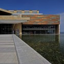 Desert Hotel / Estudio Larrain Desert Hotel / Estudio Larrain © Guy Wenborne