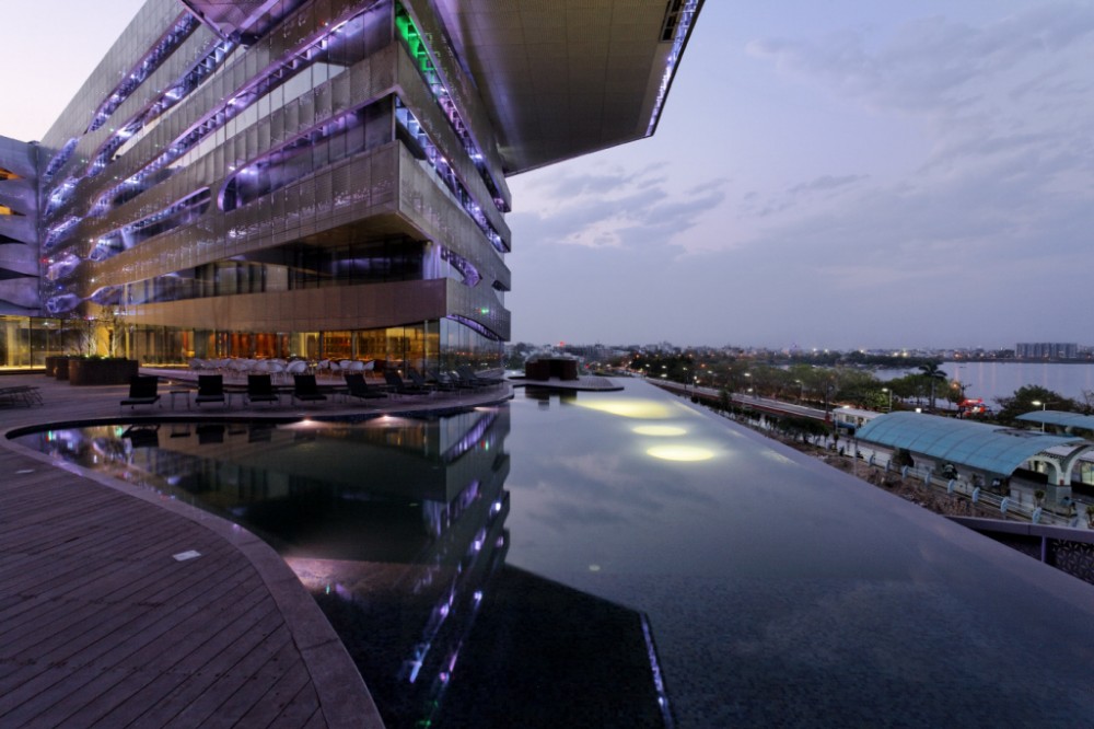The Park Hotel / Skidmore Owings & Merrill