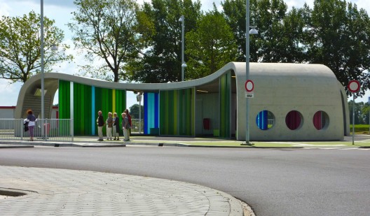 Busstop Park+Ride Citybus / LYVR
