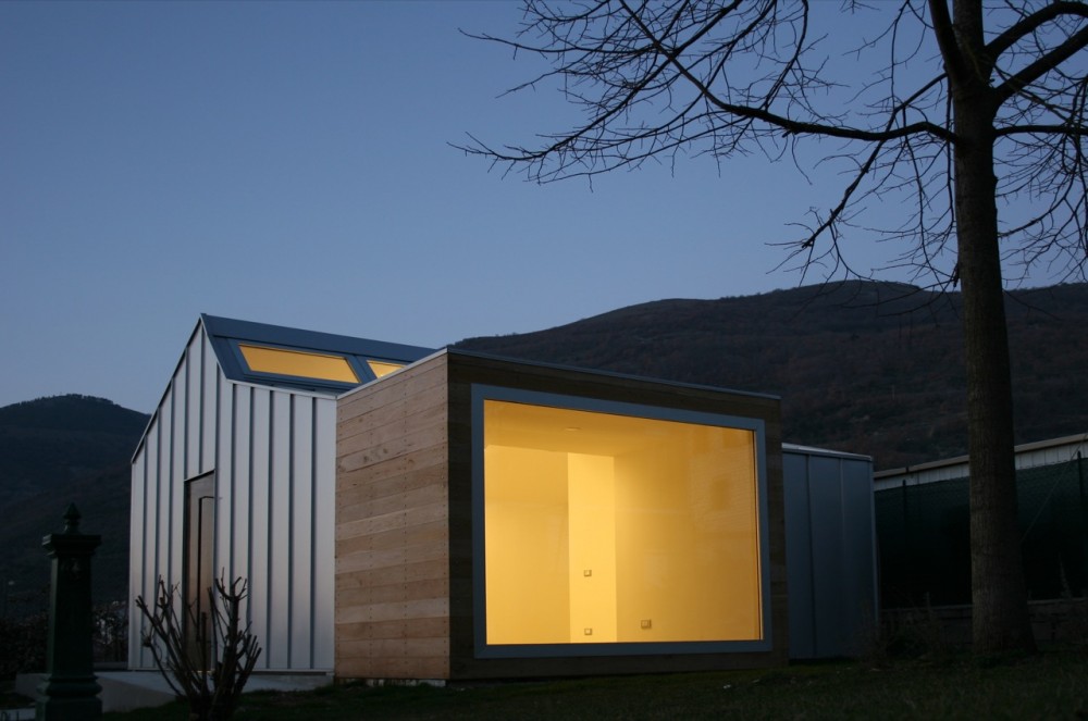 Dependance House / SPEDstudio