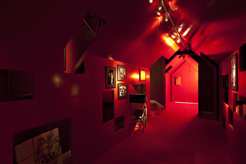 What turns a residential space into a home? / Estudio Guto Requena