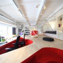 Red Town Office / Taranta Creations © Shen Qiang / Shen Photo