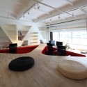 Red Town Office / Taranta Creations © Shen Qiang / Shen Photo