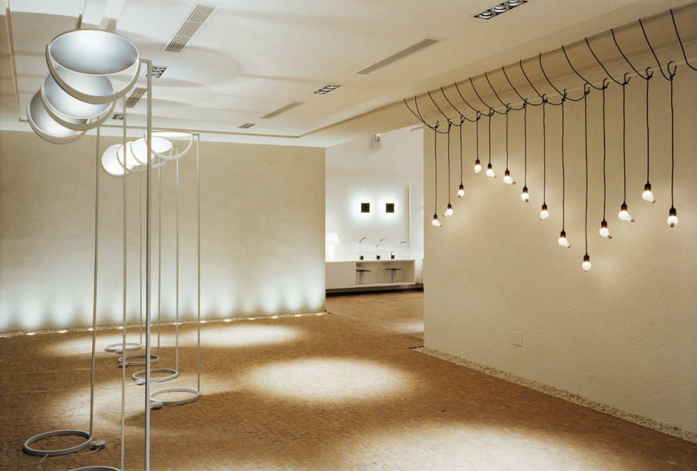 Lumini Shop / Rocco, Vidal + arquitetos