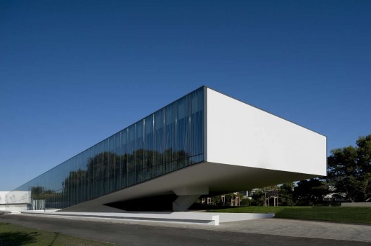 Alcatel Head Office / Frederico Valsassina