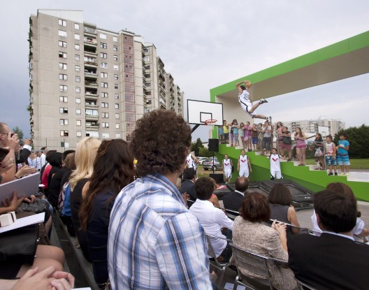 Trimo Urban Crash 2011: Opening of the Winning Life Stand