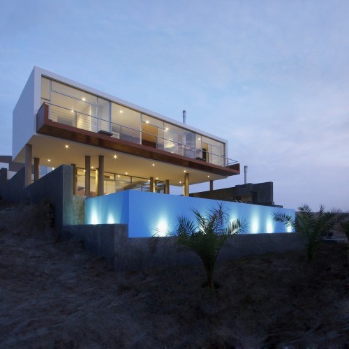 Beach House Q / Longhi Architects
