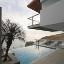Alvarez Beach House / Longhi Architects Alvarez Beach House / Longhi Architects © Juan Solano