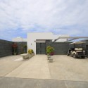 Alvarez Beach House / Longhi Architects Alvarez Beach House / Longhi Architects © Juan Solano