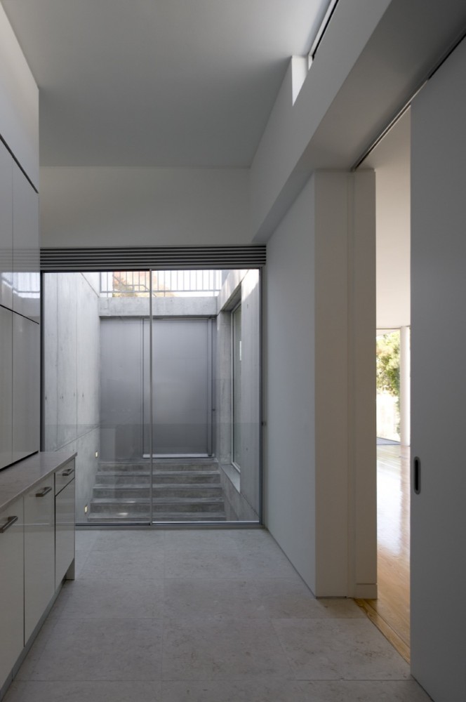 Estoril House / Frederico Valsassina Arquitectos