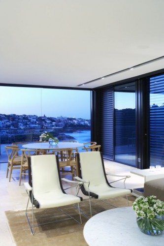 Pacific Sixteen / Smart Design Studio